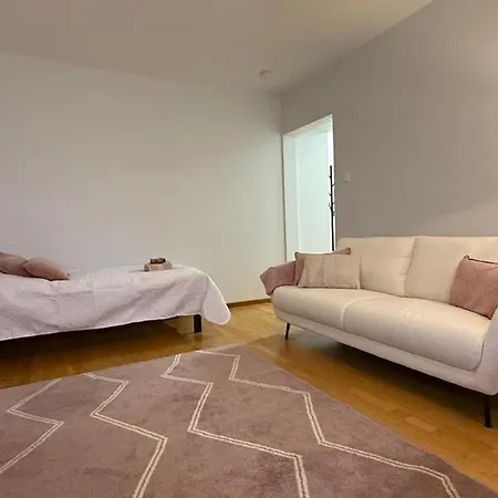 Viihtyisae Kaksio Keskustassa דירה